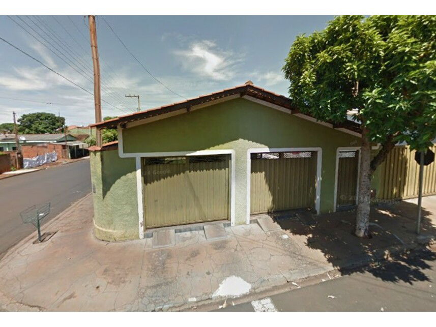 Casa espaçosa com 2 lotes e 213,95 m² em Santo Antônio