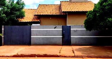 Casa com 2 quartos, 2 vagas e 64,2 m² privativos, terreno 252 m²