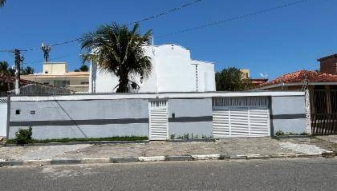Casa 161 m² com 4 quartos em Guarujá - SP