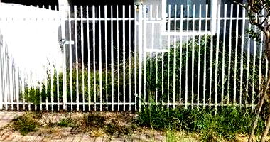 Casa em Curitiba com 2 quartos e 36,36m² de área total