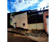 Casa com 68,44m² de área privativa e terreno de 144m²