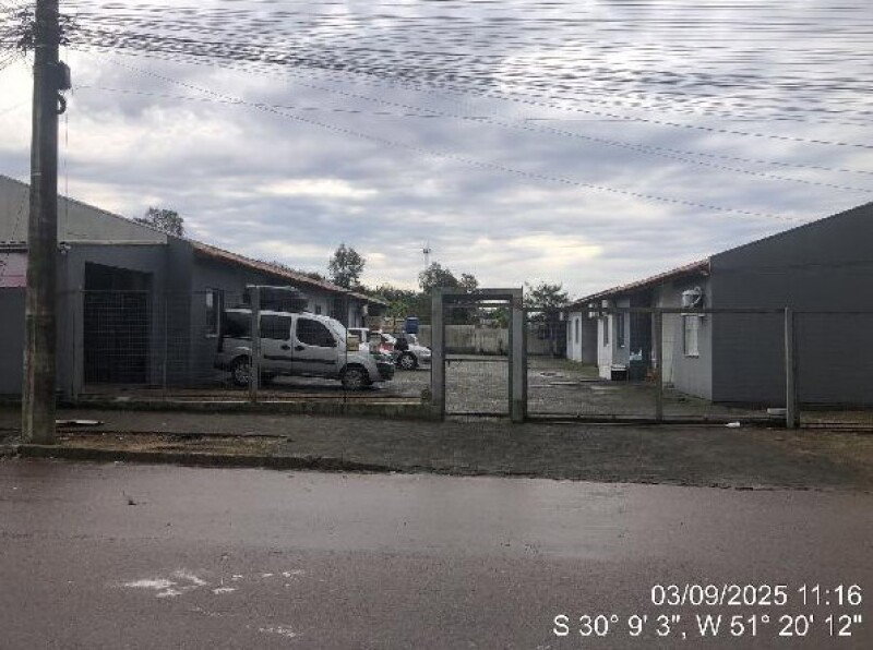 Casa em Condomínio com 2 Quartos em Guaíba/RS