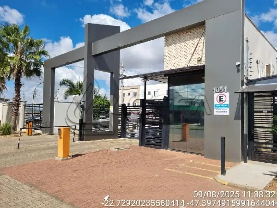 Apartamento com 1 quarto e 1 vaga de garagem