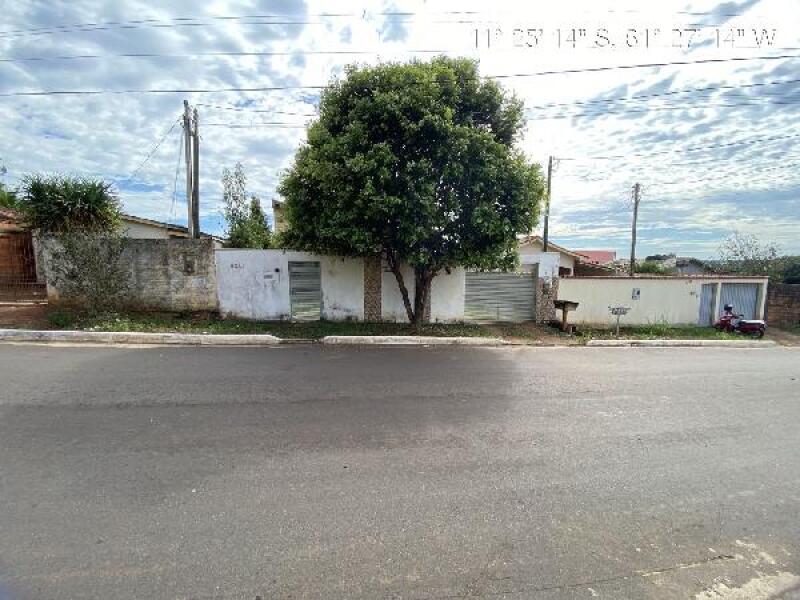 Casa com 3 quartos em Cacoal/RO