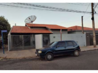 Casa com 106,11m² em Mendonça/SP