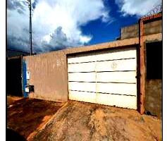Casa com 56,8m² privativos e terreno de 250m², 0 vagas