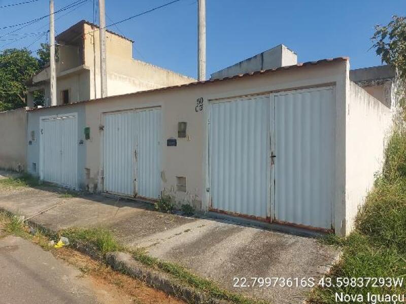 Casa com 1 vaga de garagem em Nova Iguaçu