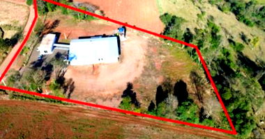 Terreno Rural com Construção em Belmonte/SC