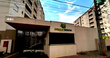 Apartamento Desocupado com 1 Vaga em Aracatuba