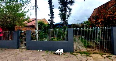 Casa padrão com 3 quartos, 1 banheiro, 116m² construída, ocupada