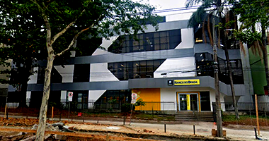 Prédio Comercial em Rio de Janeiro com Locação Garantida