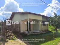 Casa com 2 quartos, 2 banheiros e 73,91m² construída
