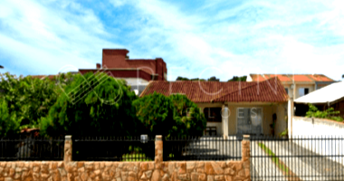 Casa com 3 quartos, 126m² construídos, ocupada