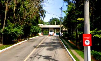 Terreno em Cajamar/SP com 918,76m²