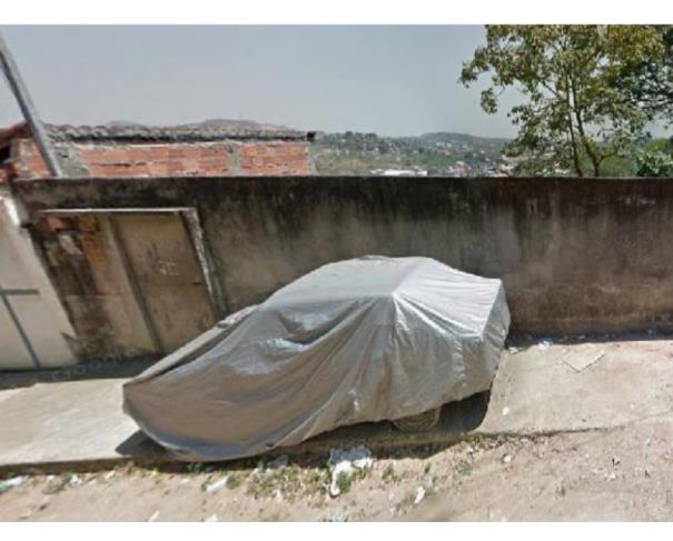 Casa residencial com 2 quartos e 2 banheiros, ocupada