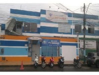 Imóvel comercial no Centro de Feira de Santana com 588m²