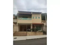 Casa Ocupada em Leilão com 268m² Construída