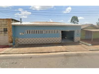 Casa com 3 quartos, 215m², ocupada, ideal para investimento