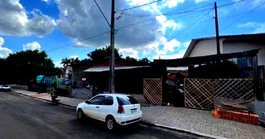 Frações Ideais de Lote Urbano com Benfeitorias em Bela Vista