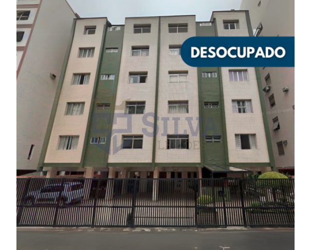 Apartamento Desocupado no Centro de São Vicente - 36 m²