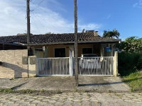 Casa com 2 quartos, 113.6m² de terreno