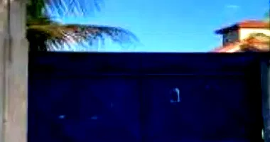 Casa em Leilão com 389m² Construída em Camaçari/BA