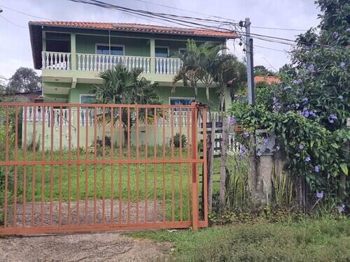 Casa com 1 vaga, 1 banheiro e 259m² construídos em Esmeraldas