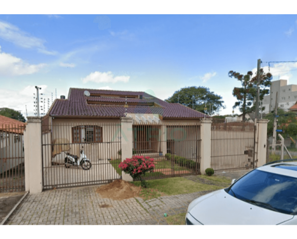 Casa Residencial no Bairro Guaira em Curitiba/PR