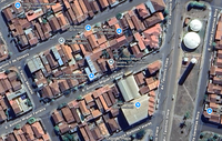 Prédio comercial/residencial com 54,60m² construídos em terreno de 125m²