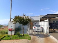 Casa em Condomínio com 2 Quartos em Floresta/PR