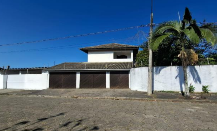 Casa com 340,82 m² em Balneário Flórida Peruíbe - Ocupada