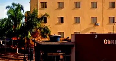 Apartamento com 2 Quartos e 1 Vaga em Ribeirão Preto