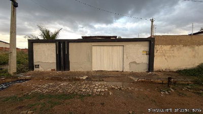 Casa 2 quartos, 2 banheiros e 58,60 m²