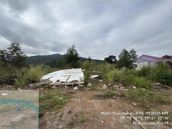 Terreno de 374m² com Ótima Localização