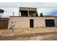 Sobrado com 300m² de terreno em Jaraguá/GO