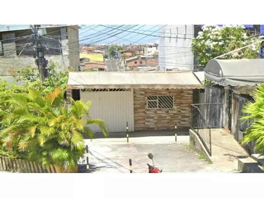 Casa com 150m² de terreno em São Cristóvão, Salvador