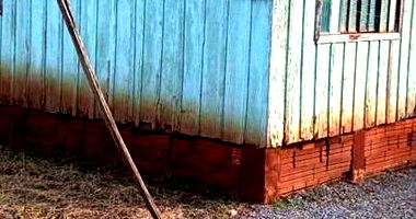 Terreno com 2 casas em Maringá