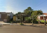 Casa residencial mista com 107,80m² em lote urbano