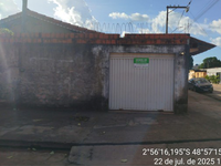 Casa em Tailândia - PA com Lote e Área Construída