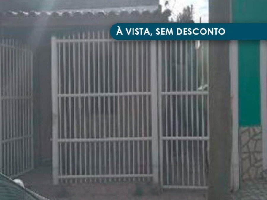 Casa Ocupada com 40 m² em Vila Florinda