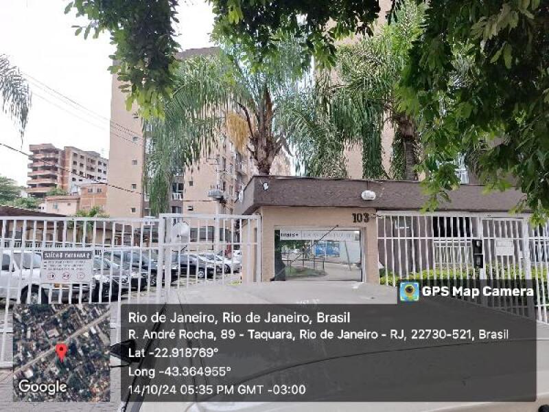 Apartamento com 2 Quartos e 1 Vaga na Taquara