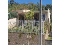 Casa com 3 quartos, 2 banheiros e 162m² de área construída