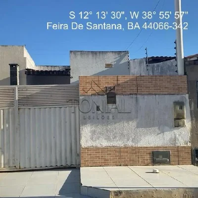 Casa com 2 quartos, 2 banheiros e 70,69 m²