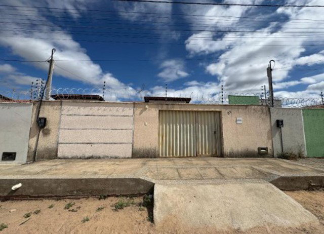 Casa residencial em Mossoró/RN com 1 quarto e área construída