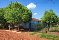Terreno com casa de madeira, 455m², 63m² construída