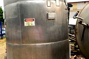 Tanque em aço inox de 8.000 litros