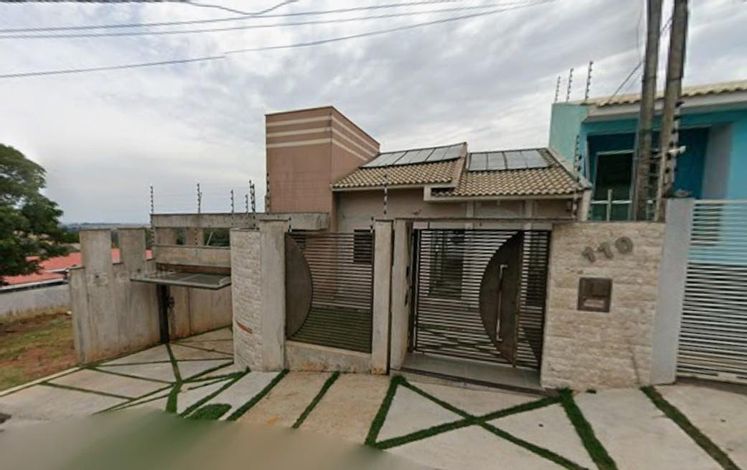 Casa 117m² em Terreno 314m² em Arapongas-PR