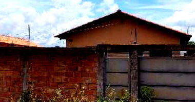 Casa com 2 Quartos e 1 Vaga em Divinópolis