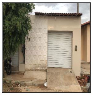 Casa com 2 Quartos e 1 Vaga em Barrinha