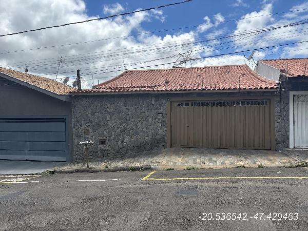 Casa 4 Quartos 2 WCs 331m² São Joaquim